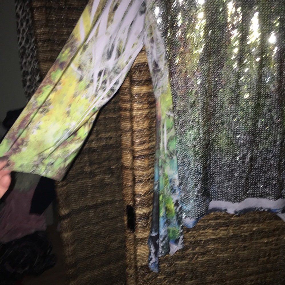 Blouse - Picture 3 of 3